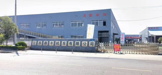 Senka 2025 New Design 2000W Powerful Motor 4 Wheels Steering Wheel Three Wheel Vehicle Trike Cheap Electric Cargo Tricycle with Rainproof Cab 